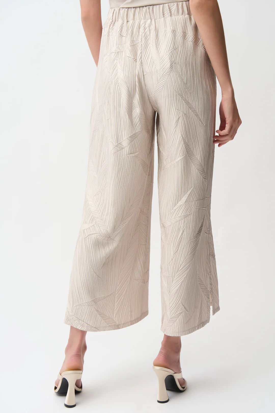 pantalón culotte plisados de satén joseph ribkoff pantalón culotte plisados de satén joseph ribkoff