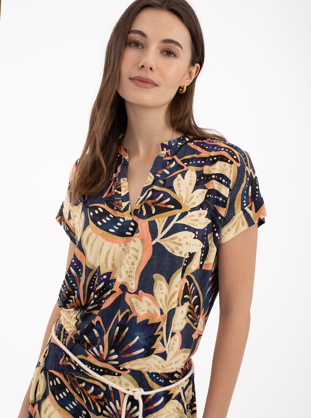 camiseta estampado floral camiseta estampado floral