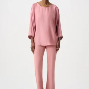 blusa rosa estilo túnica con cuello barco y manga dolman joseph ribkoff
